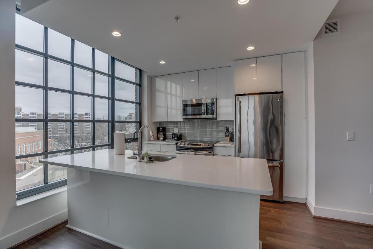 Southwest Waterfront 30 Day Stays Washington Exteriör bild